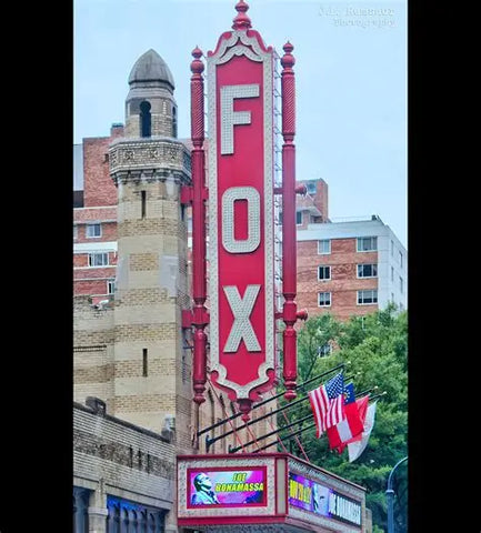 FRIENDS - THE FABULOUS FOX $10,000